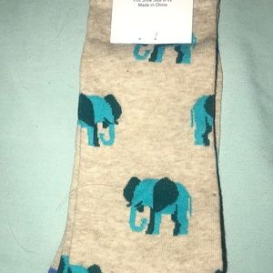 Crown and Ivy men’s socks